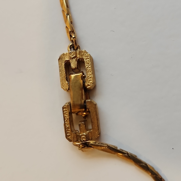 Authentic Givenchy Vintage Necklace - Picture 5 of 7